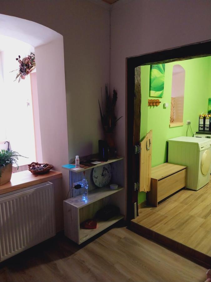 Apartmán Lovas Vendeghaz Obanya Exteriér fotografie
